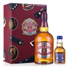 芝华士12年苏格兰威士忌700ml酒伴礼盒
