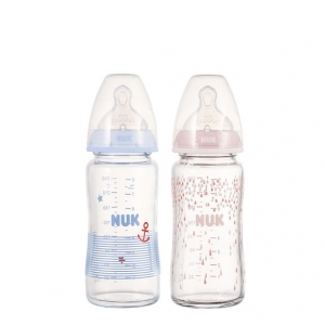德国NUK宽口径耐高温玻璃彩色奶瓶带1号(0-6个月)初生型硅胶中圆孔M号